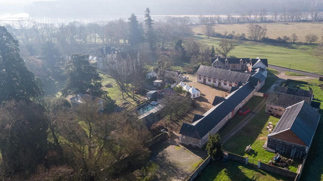 Chateau De Belle Poule Les Ponts-de-Cé Exterior photo